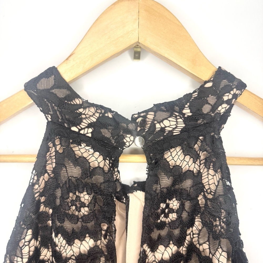 NWT Julia Jordan Black Floral Lace Halter Wide Leg Jumpsuit Size 16 - Picture 5 of 9